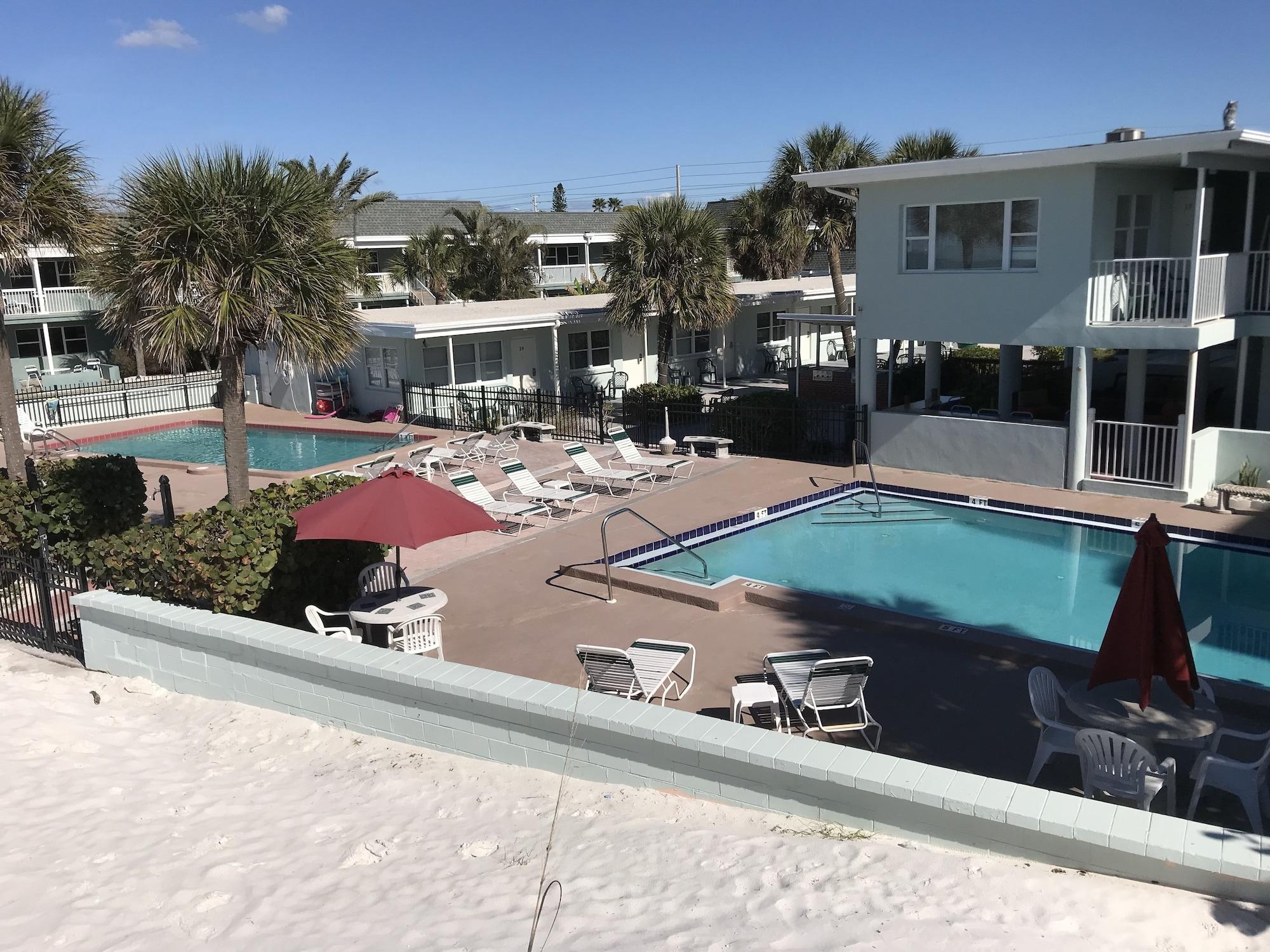 Miramar Resort St. Pete Beach Exterior photo