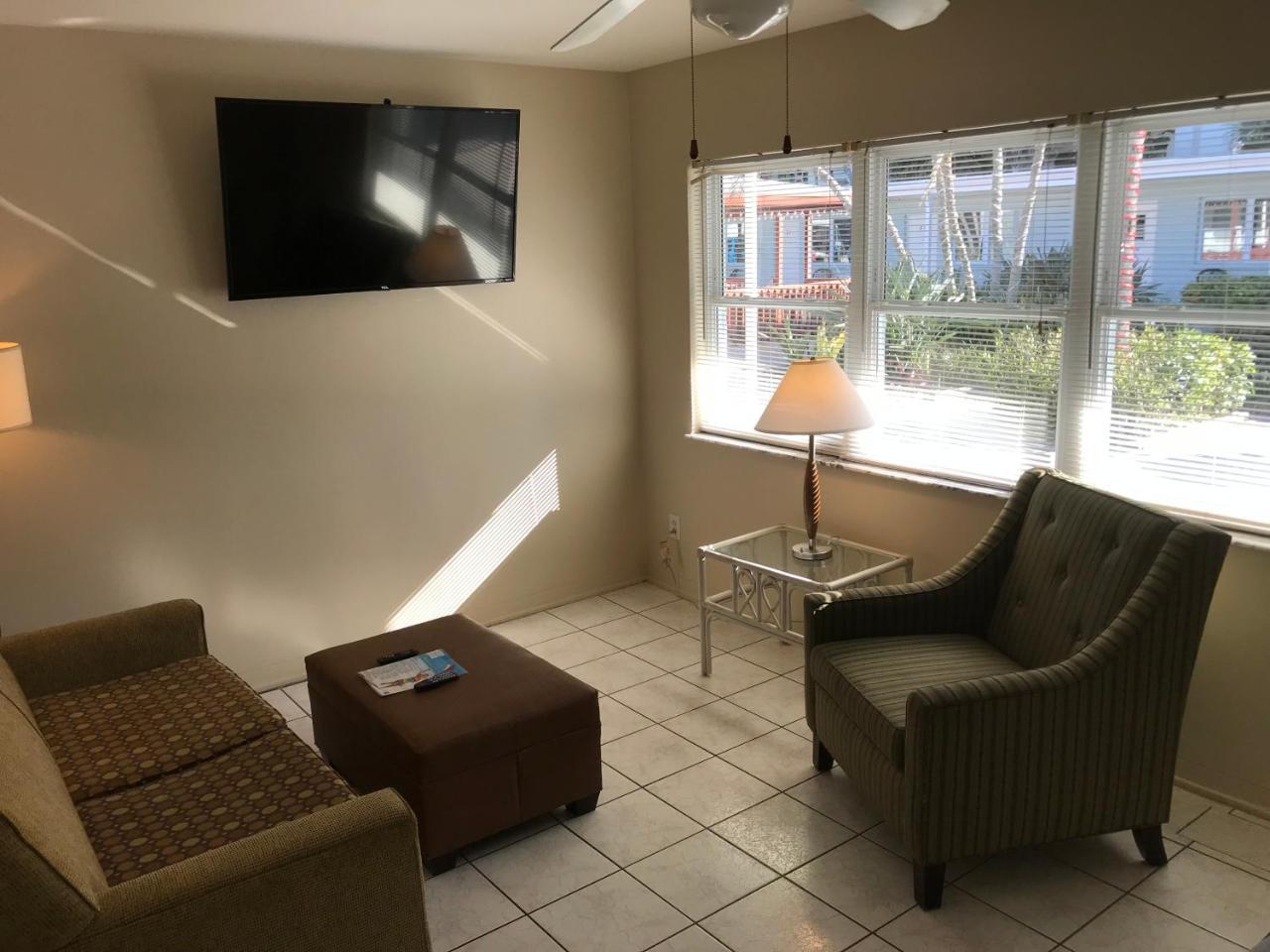 Miramar Resort St. Pete Beach Exterior photo